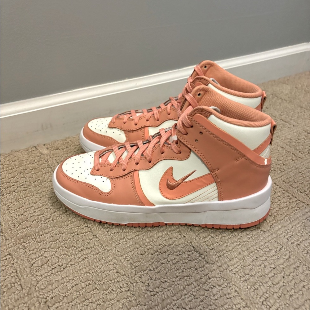 Pink nike dunks